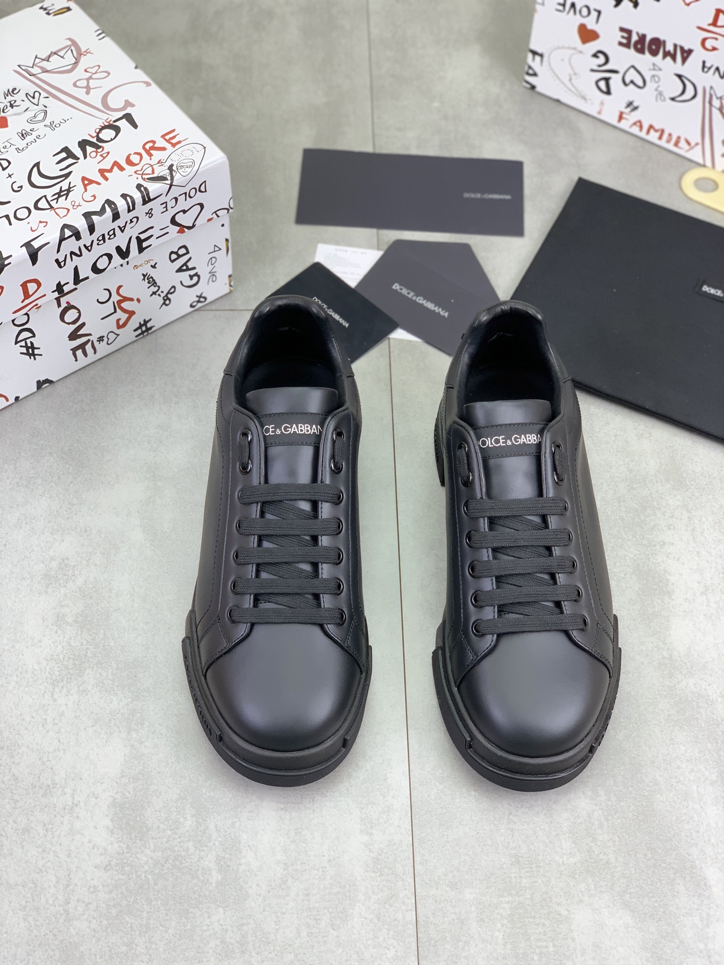 olce & Gabbana shoe